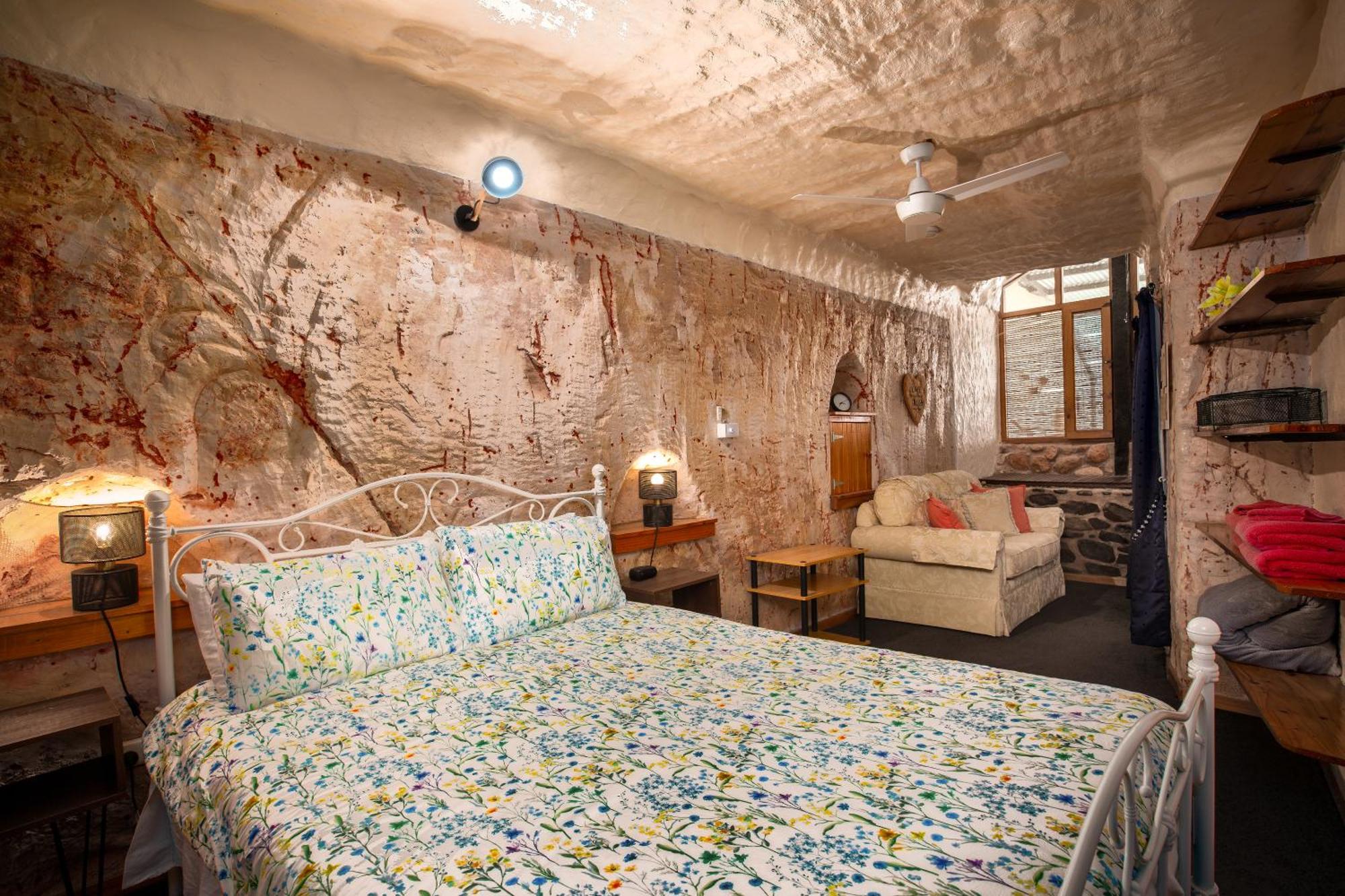 Dinky Di'S Dugout Βίλα Coober Pedy Εξωτερικό φωτογραφία
